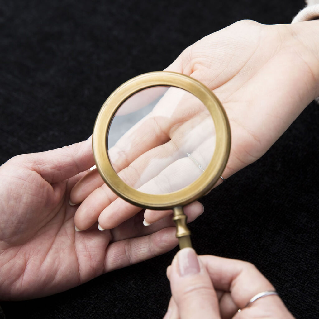 手相占いのイメージ